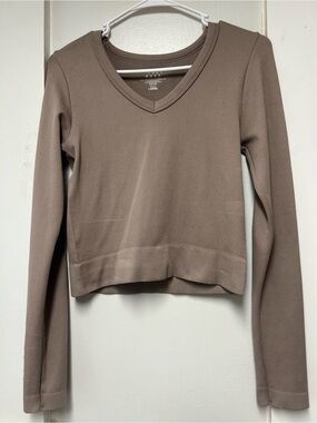 Ribbed V-Neck Long Sleeve Top — Taupe